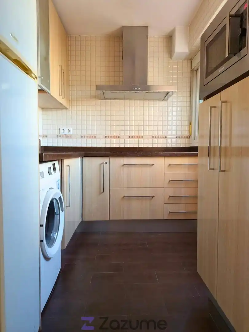Küche von Wohnung zur Miete in Sevilla mit Klimaanlage, Heizung und Möbliert