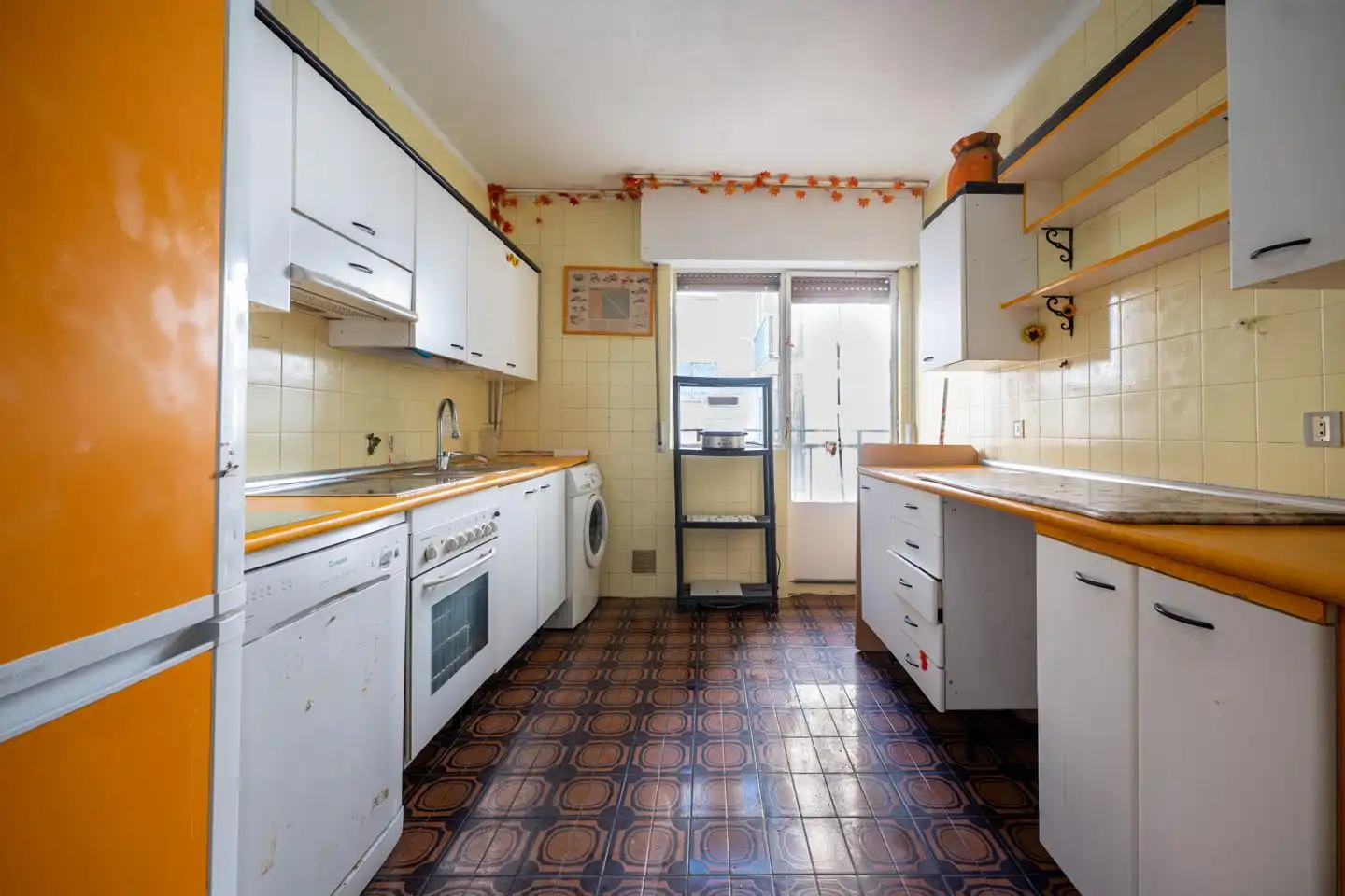 Cocina de Piso en venta en Ávila con Calefacción, Parquet y Terraza