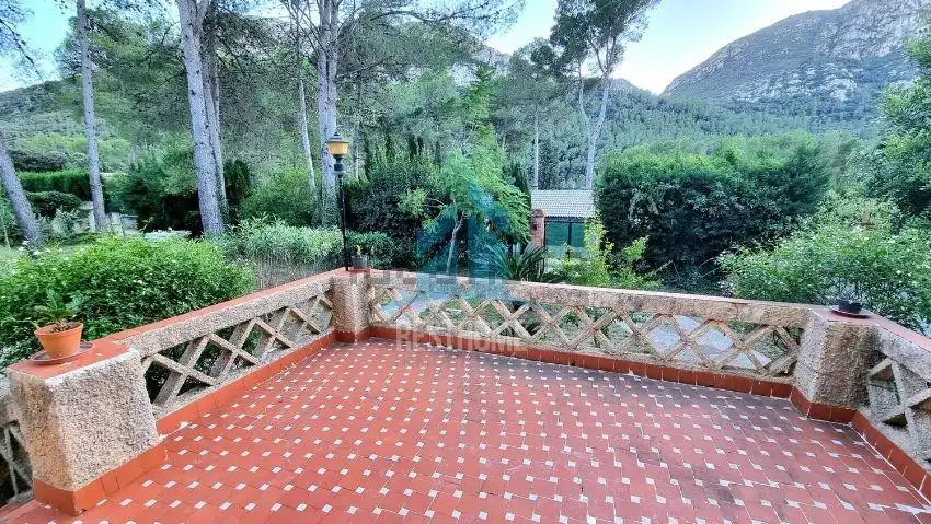 Vista exterior de Casa o chalet en venta en Barx con Calefacción, Jardín privado y Terraza