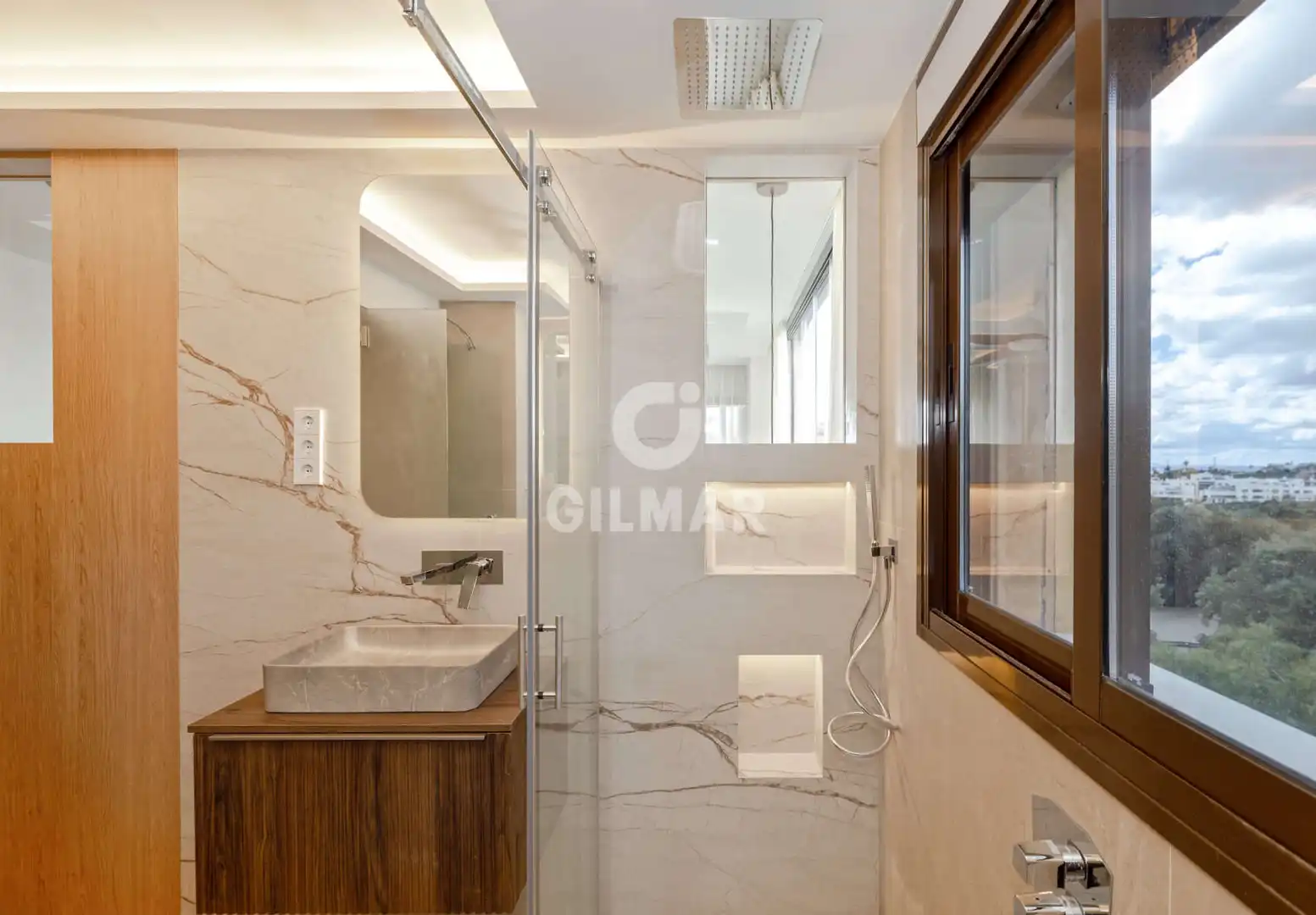 Apartament amb terrassa en venda a Selwo, imagen 39