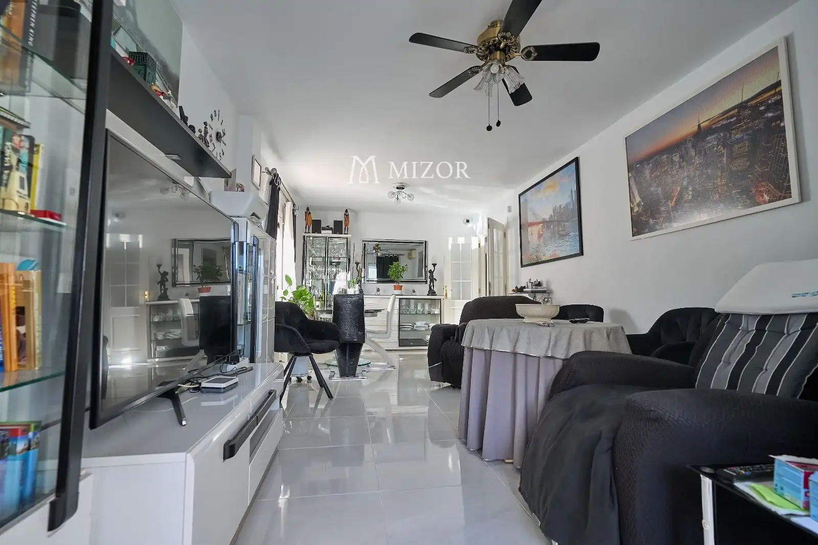Living room of Flat for sale in Adeje  with Air Conditioner, Terrace and Storage room