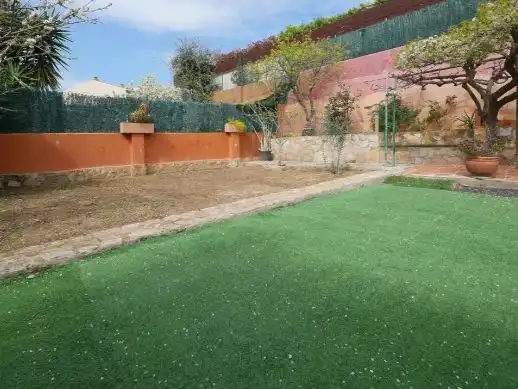 Adossat amb jardí en venda a CALLE FRANCISCO DE QUEVEDO 1, imagen 4