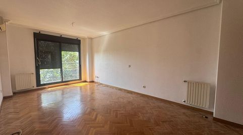 Foto 4 de Piso en venta en Pueblo Nuevo, Madrid Capital