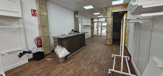 Local comercial en Alquiler en Camino de Murcia en Cieza