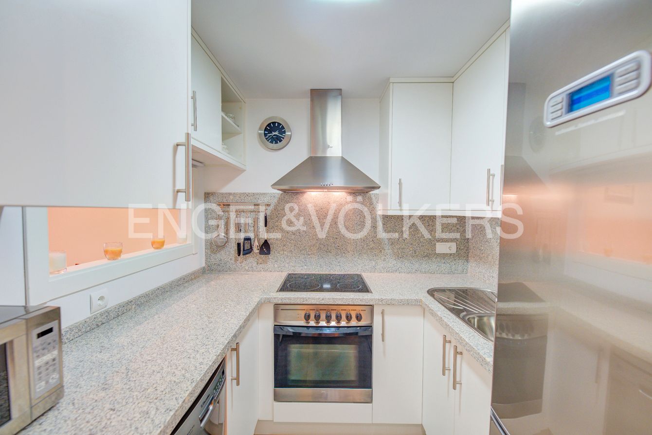 Cocina de Piso en venta en Alicante / Alacant con Aire acondicionado, Calefacción y Parquet