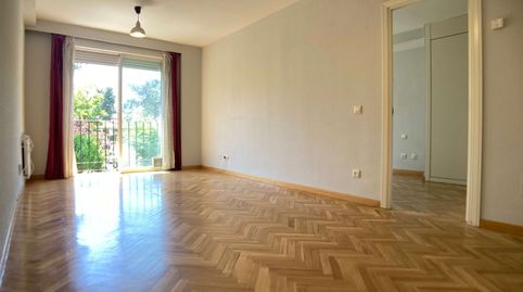 Foto 3 de Piso de alquiler en Calle Santa Fe, Estación, Pozuelo de Alarcón