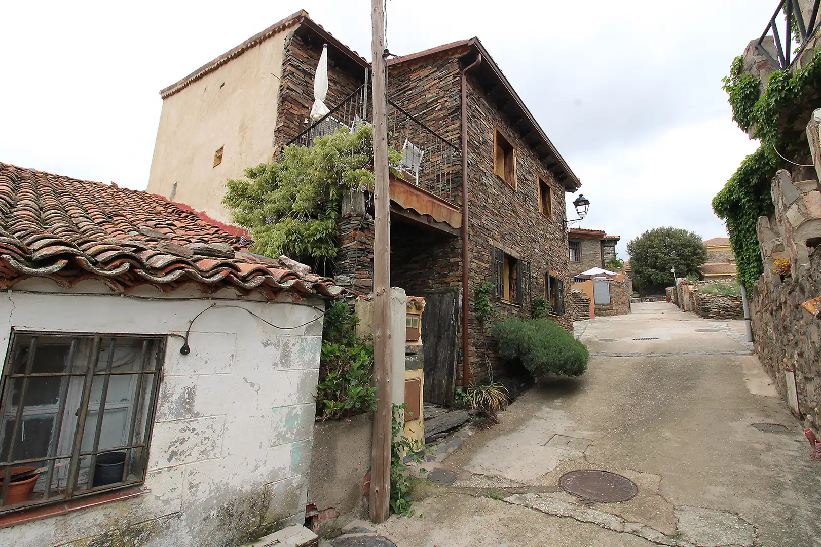 Vista exterior de Casa adosada en venta en El Atazar con Calefacción, Terraza y Trastero