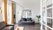 Living room of Flat to rent in  Barcelona Capital  with Air Conditioner, Heating and Furnished