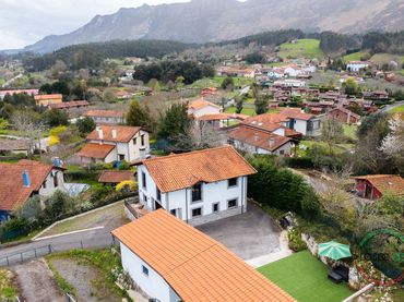 Casa amb jardí en venda a Ribadesella - LG CAMANGO 1