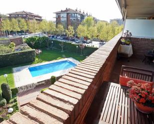 Swimming pool of Flat to rent in Sant Cugat del Vallès  with Air Conditioner, Heating and Community pool