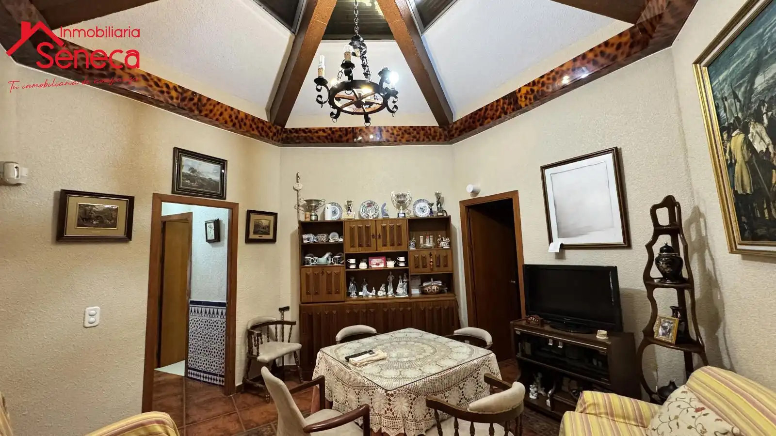 Dining room of Houses for sale in Córdoba  with Air Conditioner, Heating and Storage room