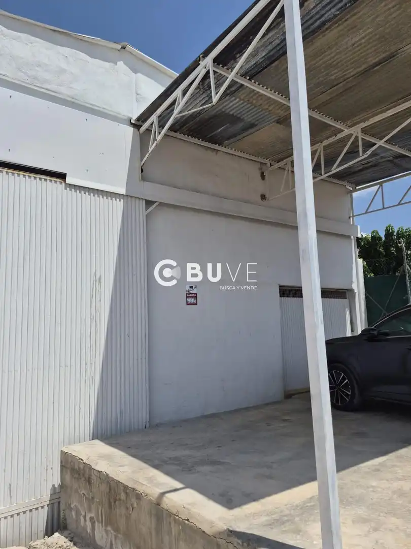 Exterior view of Industrial buildings for sale in Orihuela