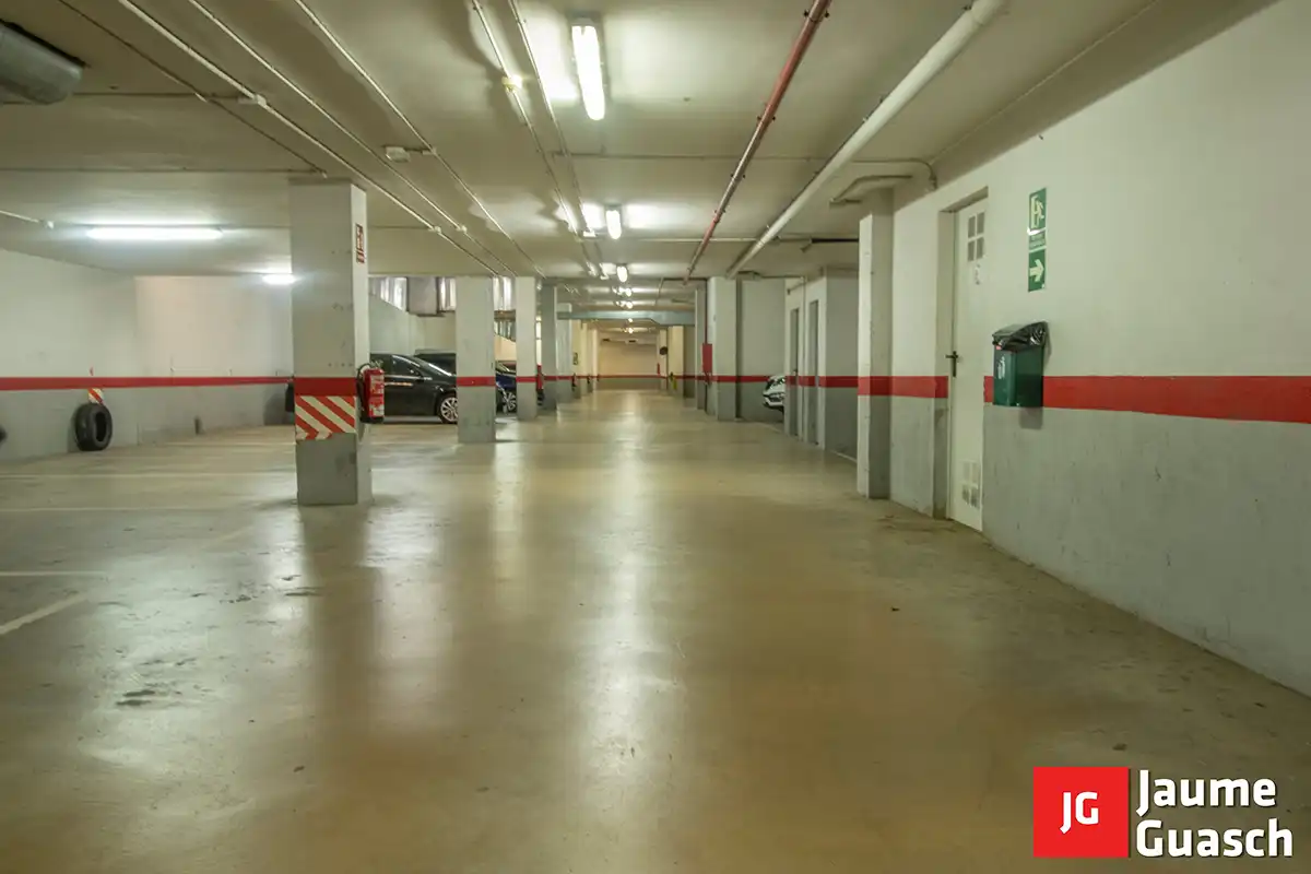 Parkplatz von Wohnung zum Verkauf in Torredembarra mit Klimaanlage, Heizung und Balkon