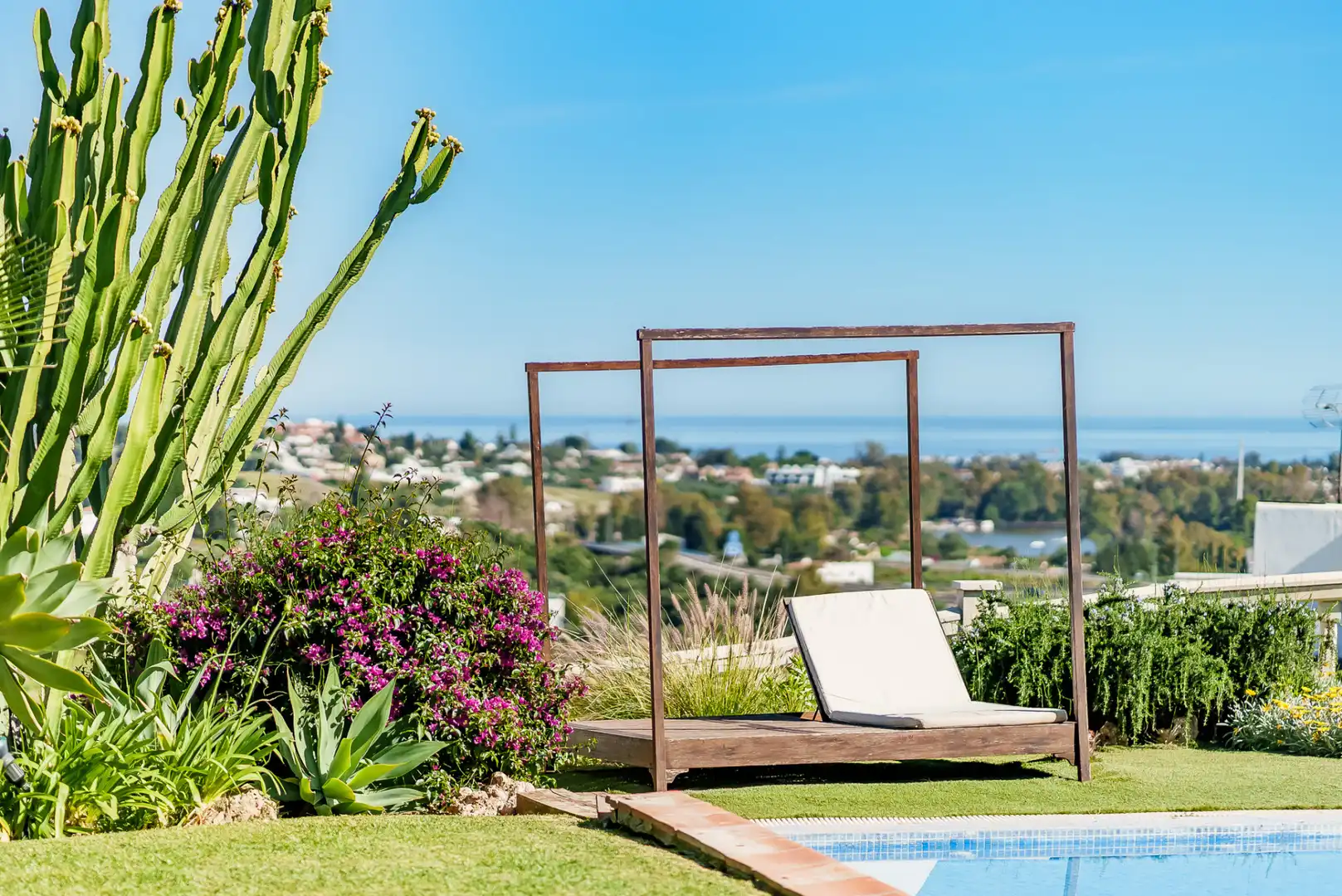 House with pool for sale in Marbella Centro, imagen 36
