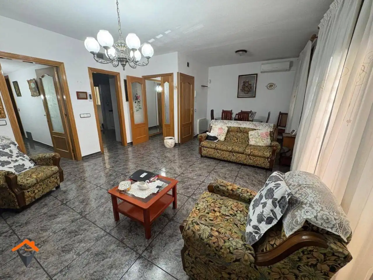 Sala d'estar de Pis en venda en Sabadell amb Aire condicionat, Calefacció i Balcó