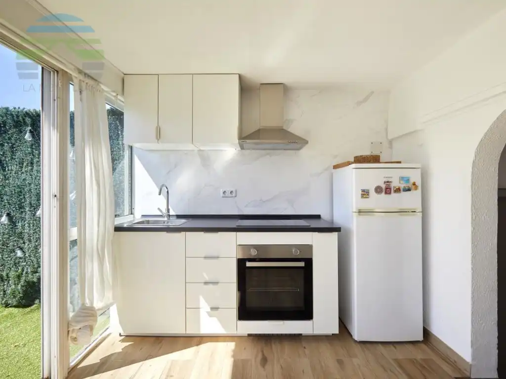 Cocina de Piso en venta en Barcelona con Terraza
