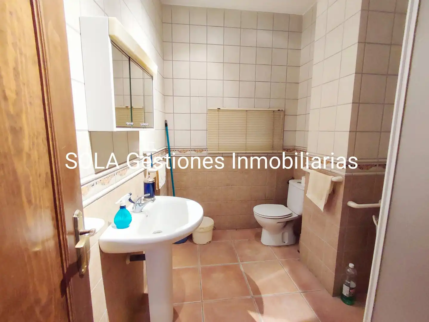 Local comercial en venda a Torreperogil, imagen 2