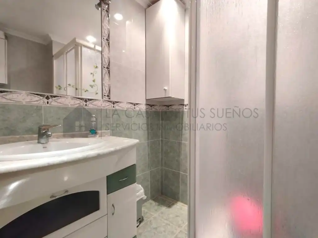 Badezimmer von Wohnungen zum Verkauf in Elche / Elx