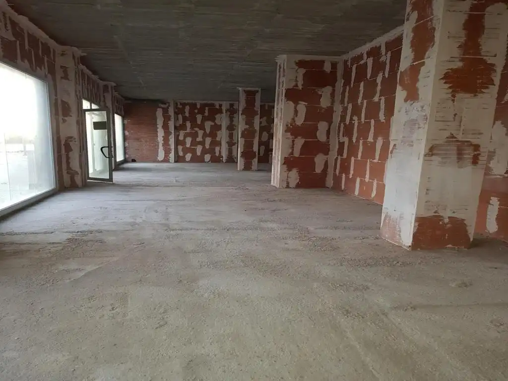 Local comercial en venda a M. AURÈLIA CAPMANY, imagen 4