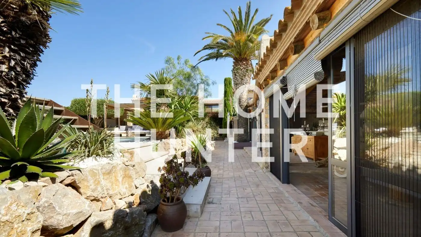 Exterior view of Houses for sale in Ventalló  with Air Conditioner, Heating and Private garden