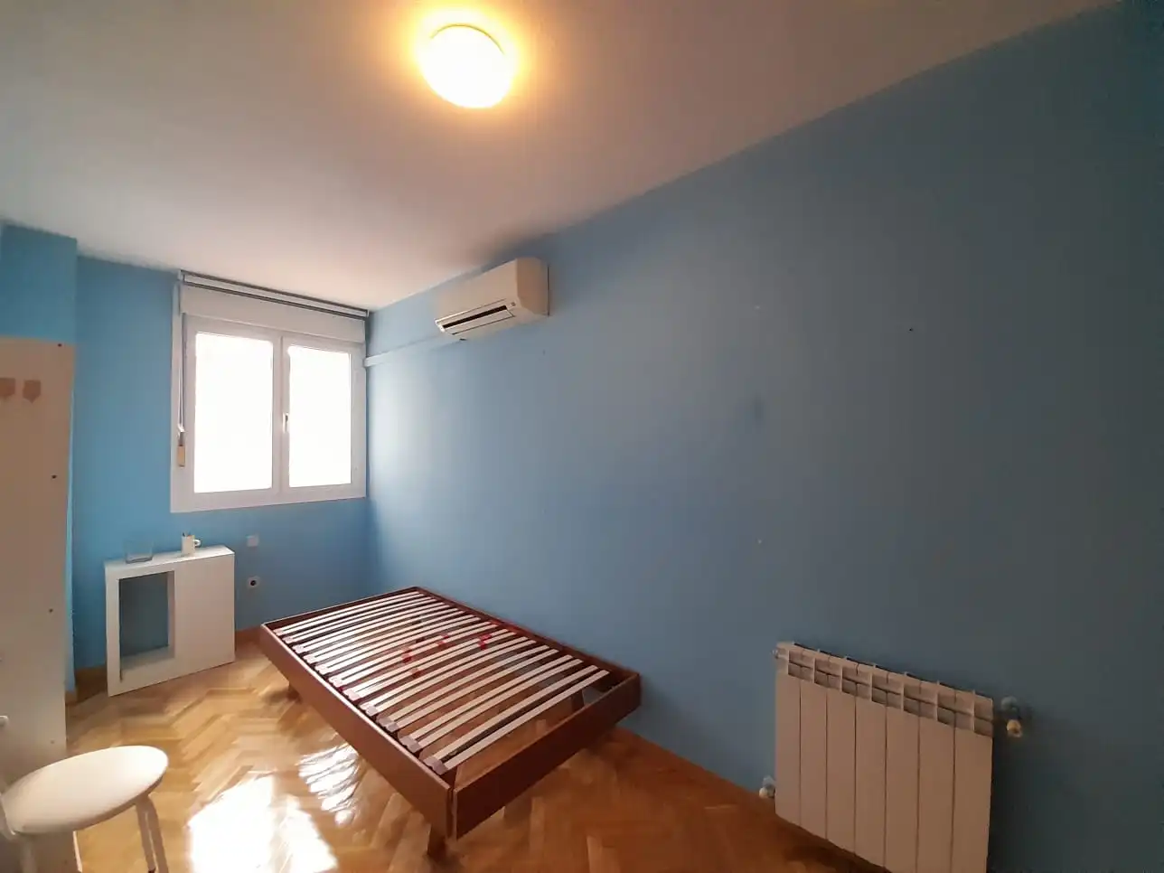 Schlafzimmer von Wohnung zum Verkauf in Villaverde
