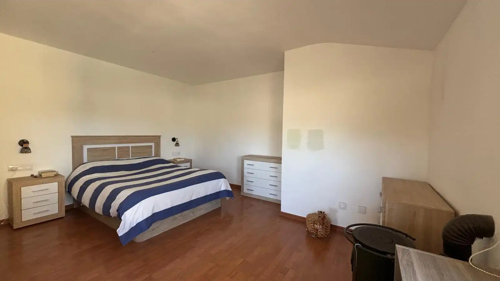 Habitación de Casa o chalet en venta en Cartagena con Calefacción, Terraza y Amueblado