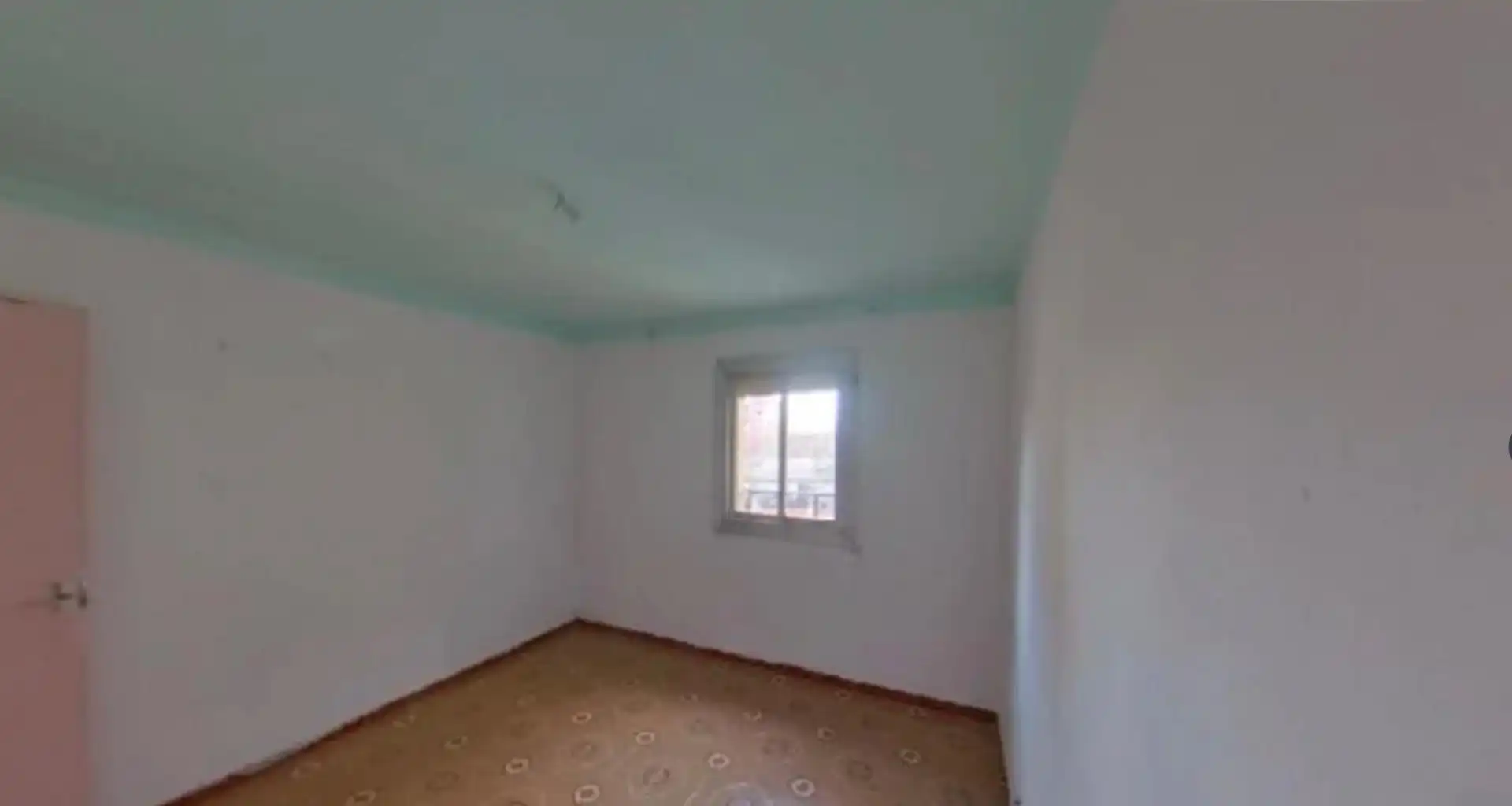 Schlafzimmer von Wohnungen zum Verkauf in Badalona