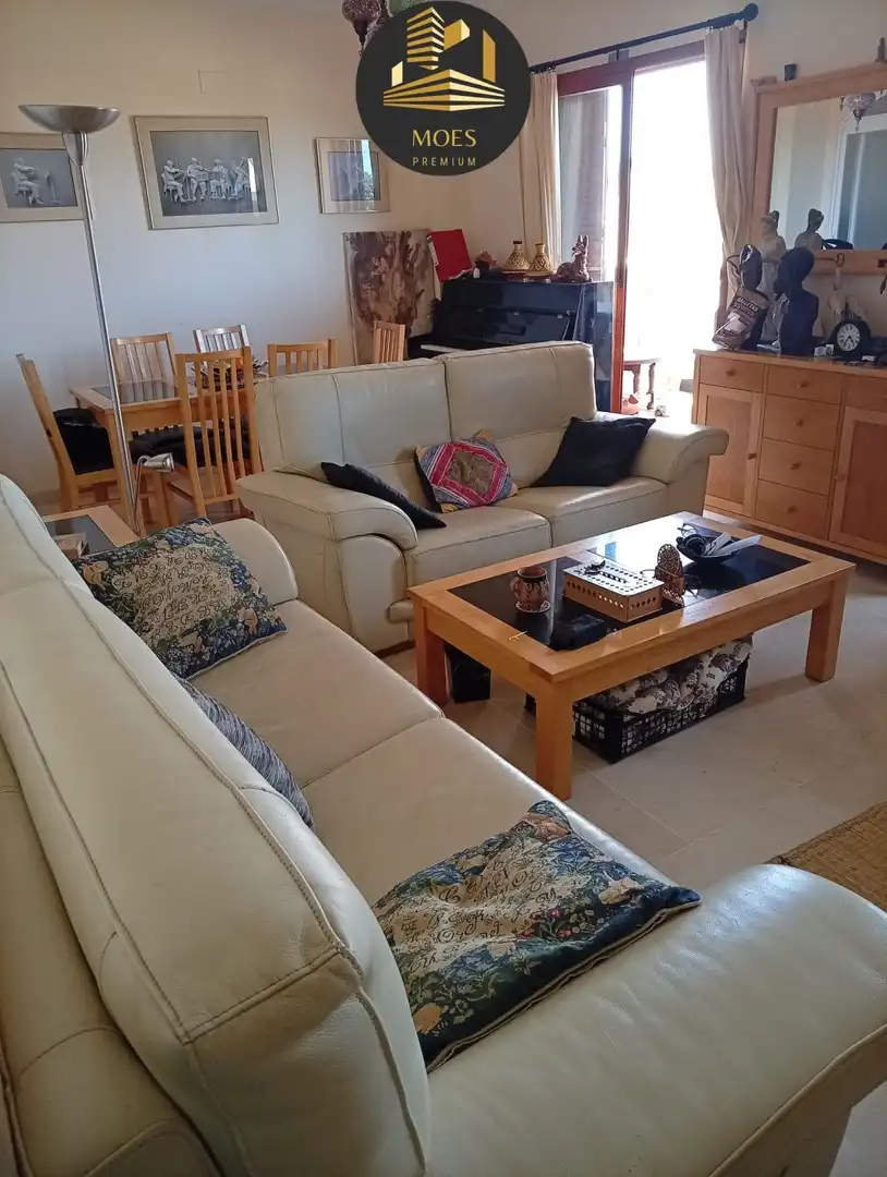 Detached house for sale in Alcorrín