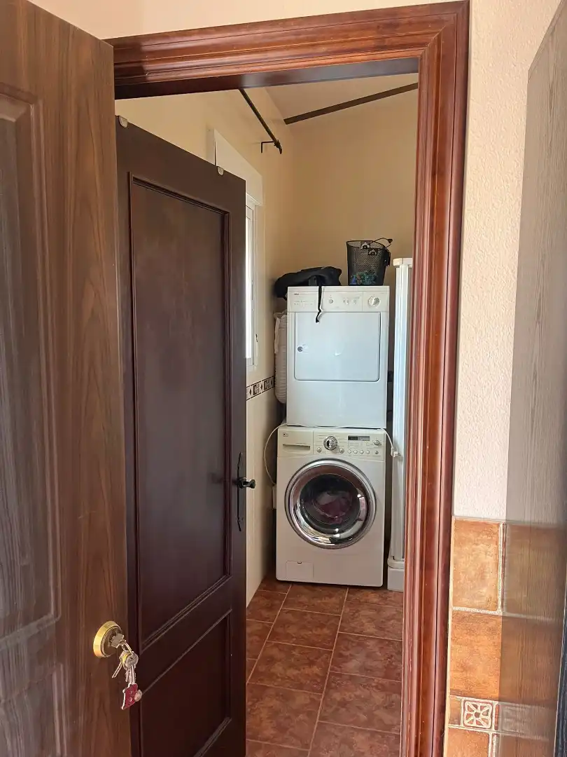 Chalet con piscina en venta en La Carlota, imagen 2