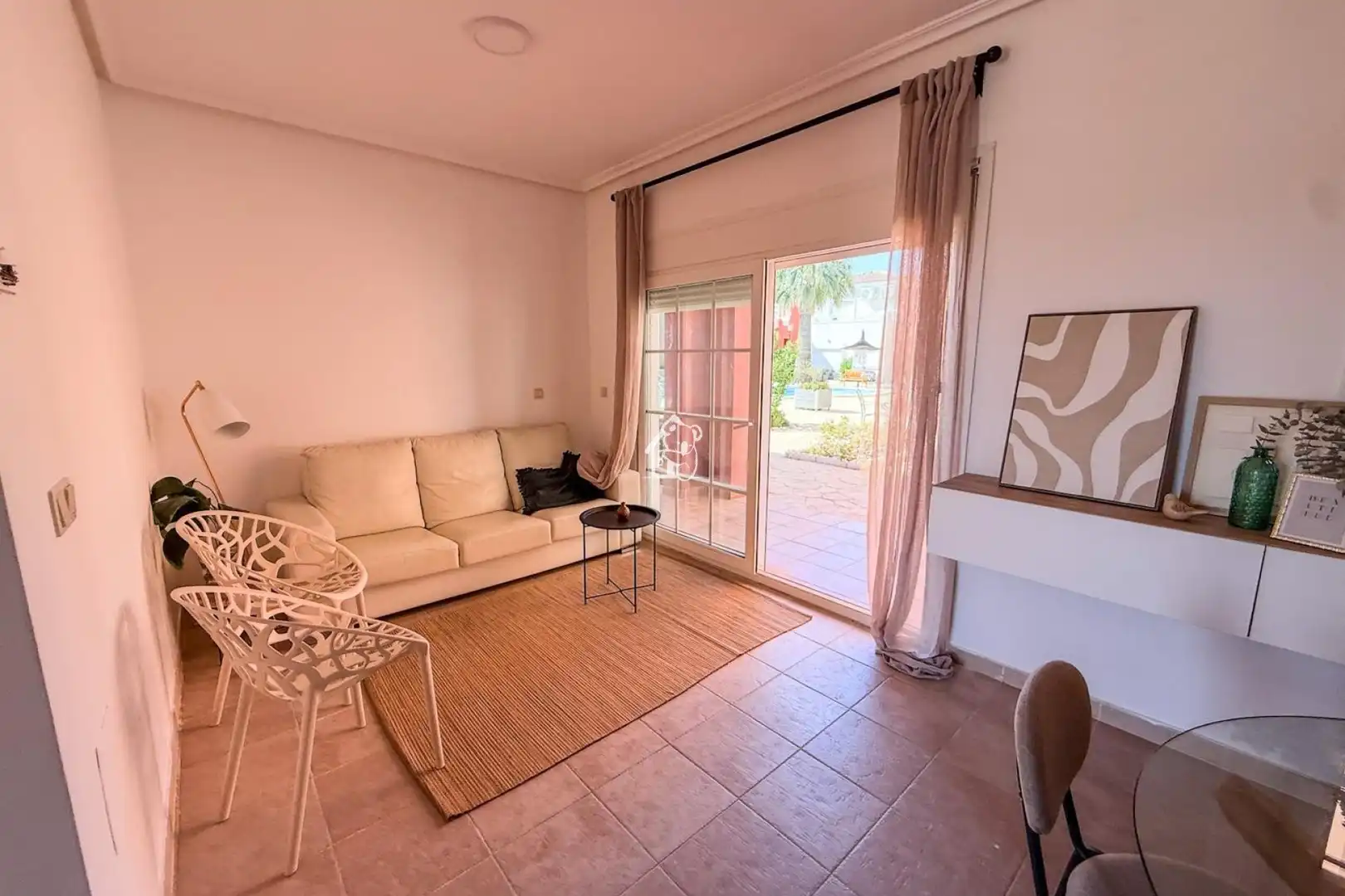 Sala de estar de Casa adosada de alquiler en Murcia con Aire acondicionado, Terraza y Piscina