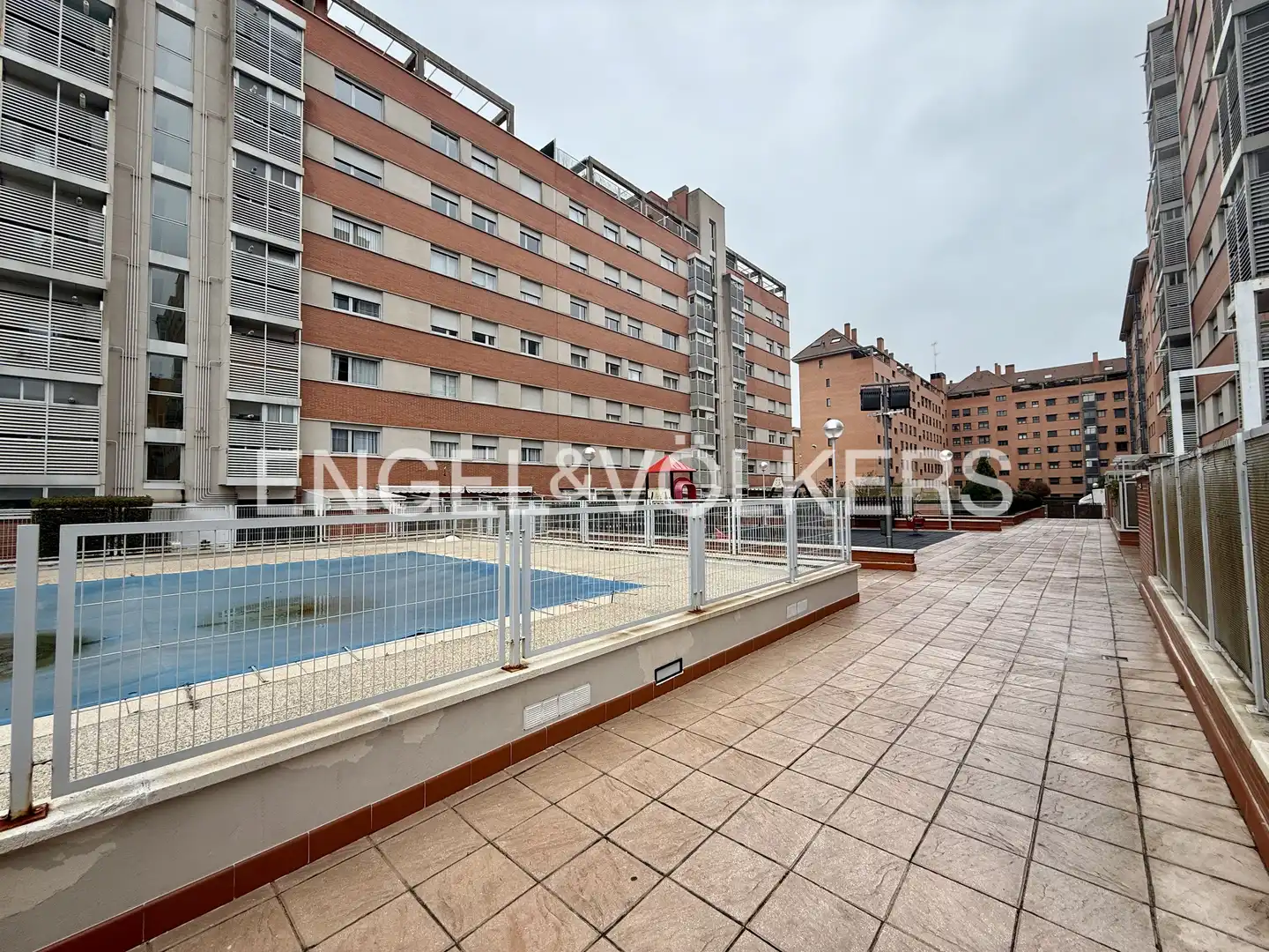 Terrassa de Pis de lloguer en Madrid amb Aire condicionat, Calefacció i Parquet