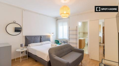 Photo 4 of Study to share in Sant Andreu de Palomar, Barcelona