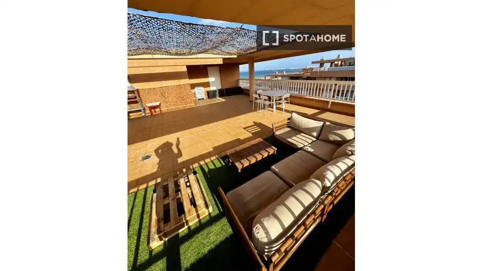 Appartamento con terrazza in affitto a La Patacona, imagen 11