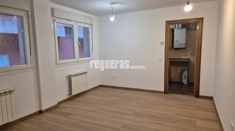 Foto 4 de Apartament de lloguer a Calle Palacio Valdés, Sama, Asturias