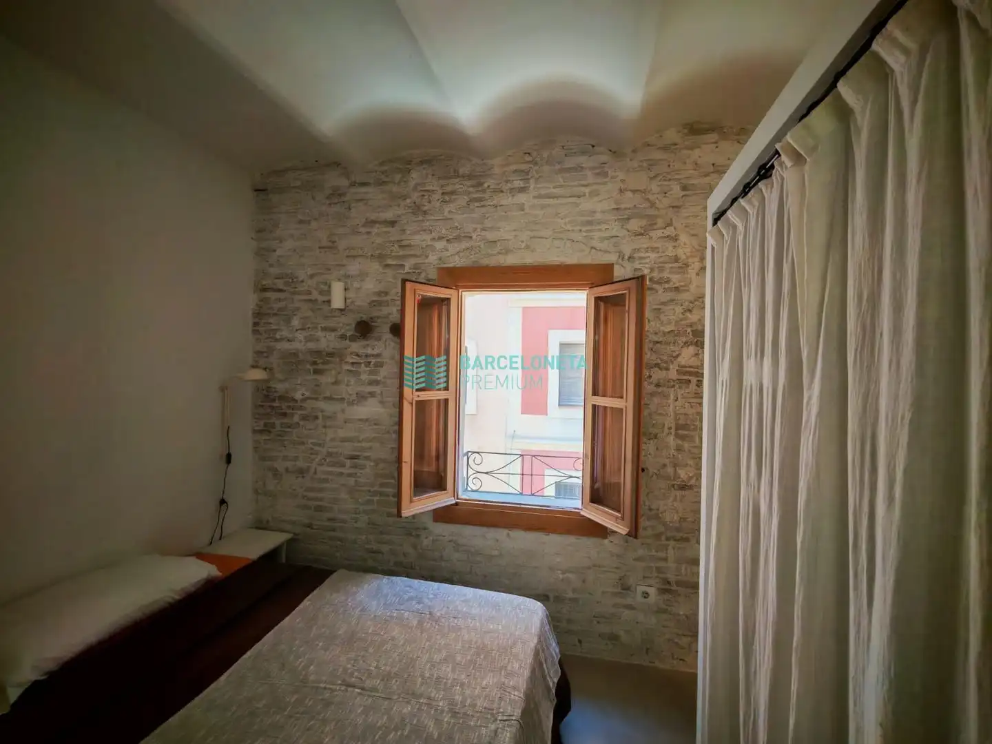 Schlafzimmer von Wohnung zur Miete in Barcelona mit Möbliert und Alarm