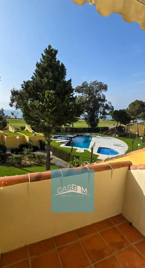Piscina de Casa o chalet en venta en Islantilla con Jardín privado, Terraza y Trastero