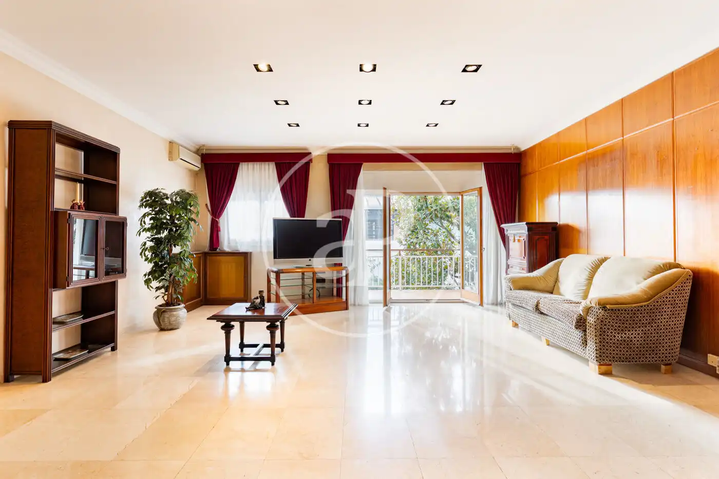 Sala d'estar de Casa adosada en venda en Sabadell amb Aire condicionat, Calefacció i Jardí privat