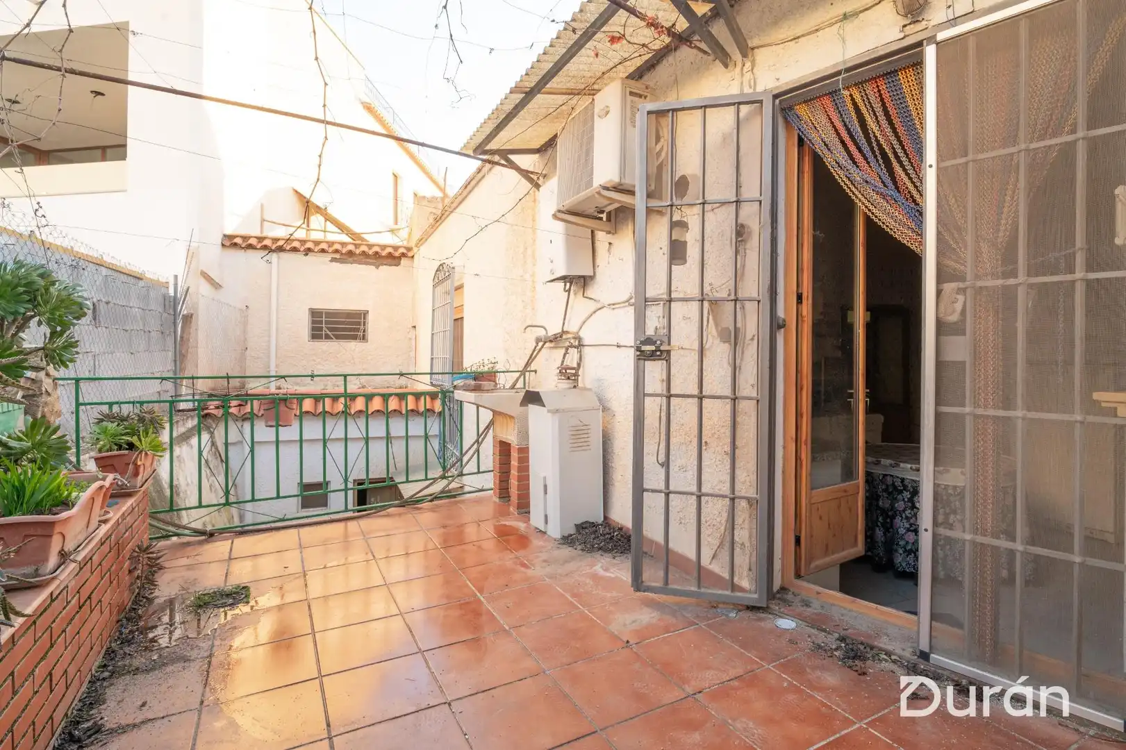 Terrassa de Finca rústica en venda en Alcolea amb Aire condicionat, Jardí privat i Traster