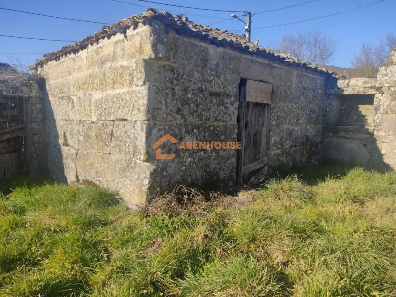 Casa amb terrassa en venda a Sarreaus, imagen 3