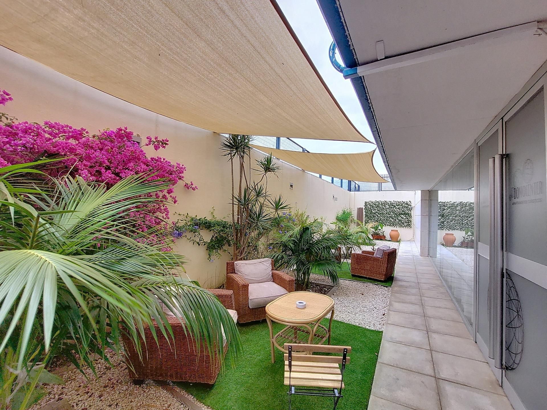 Study for sale in Calle Calle de Chile, Avenida Juan Diego