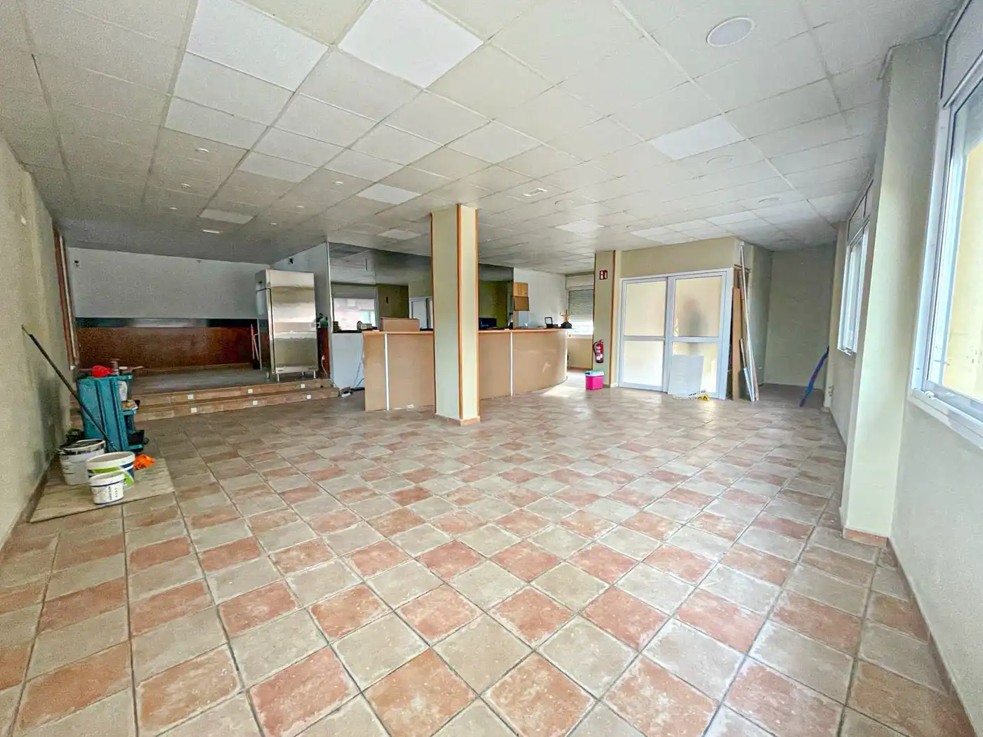Local comercial de lloguer a Plaça Bascara, imagen 10