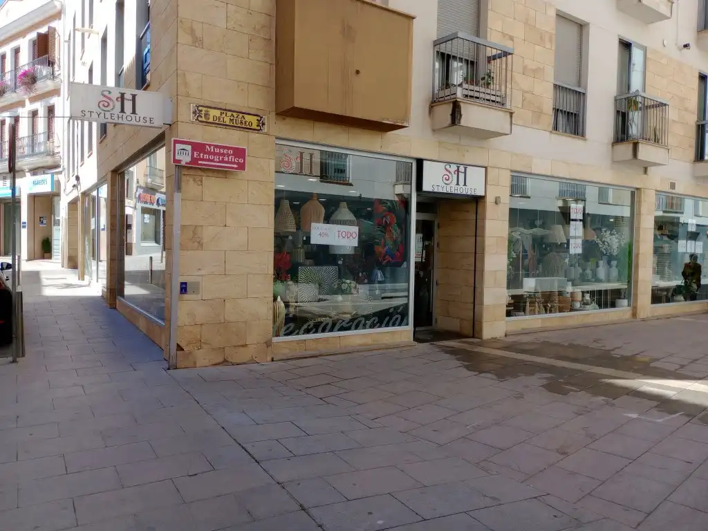 Local comercial de lloguer a Don Benito