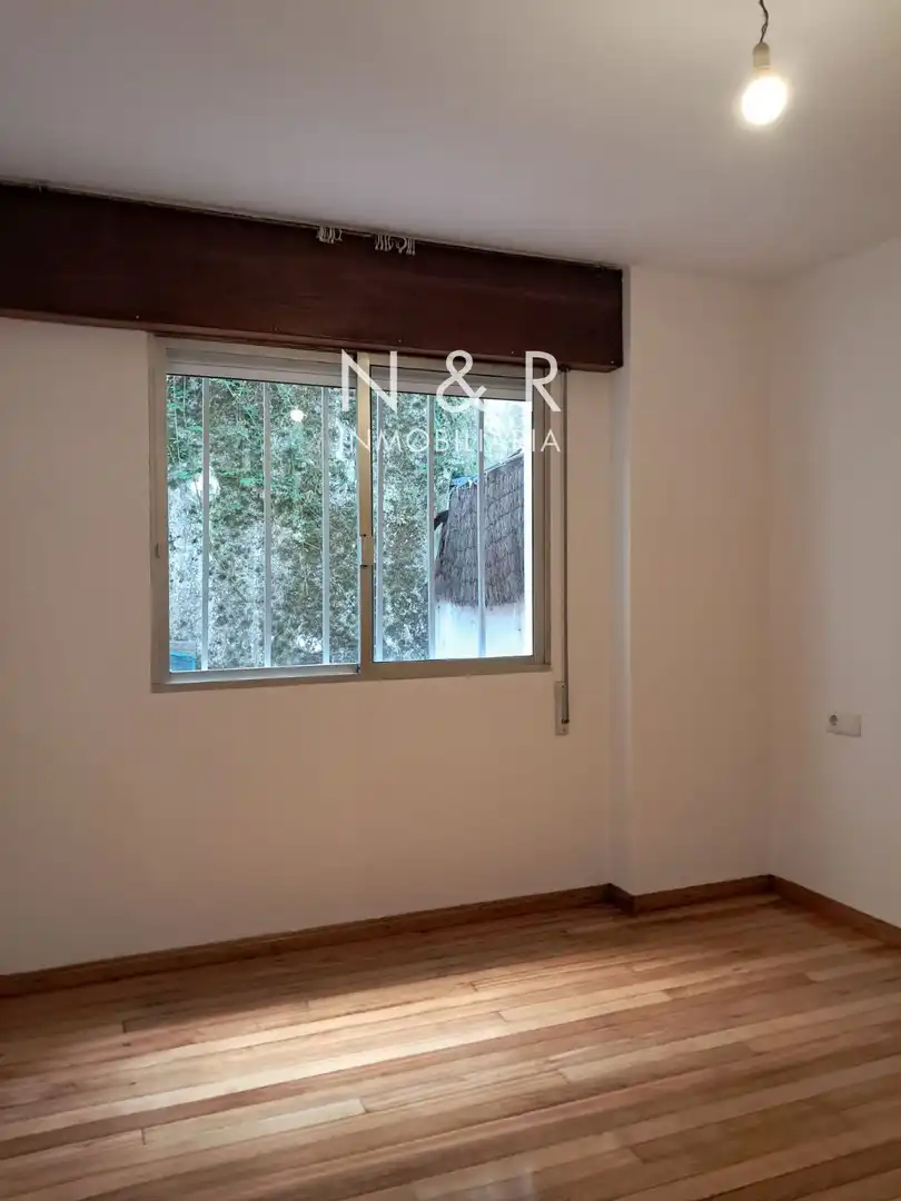 Bedroom of Flat for rent in Santiago de Compostela   with Heating and Terrace