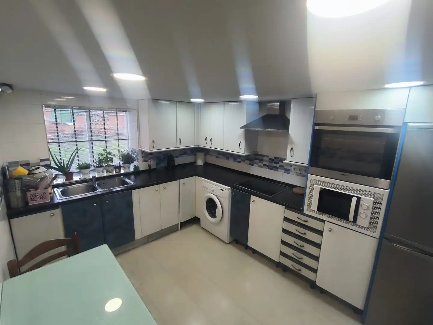 Cocina de Casa o chalet en venta en Melgar de Fernamental con Calefacción, Jardín privado y Trastero