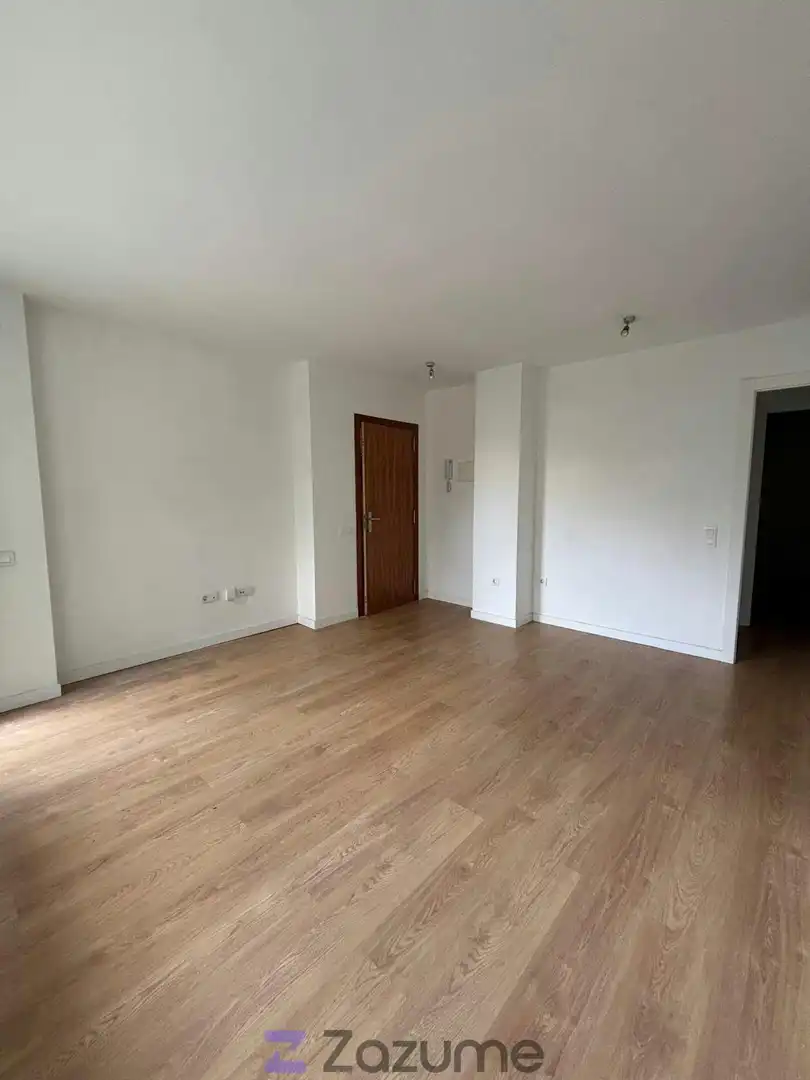 Flat for rent in Avinguda ďÀngel Sallent, Ca n'Aurell