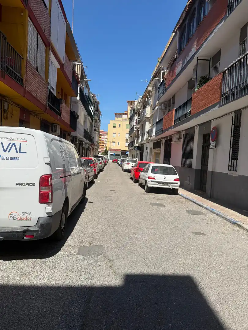 Exterior view of Flat for sale in Sevilla  with Air Conditioner and Balcony