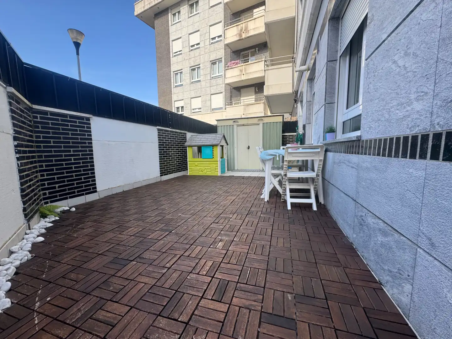 Terraza de Planta baja en venta en Castro-Urdiales con Calefacción, Jardín privado y Parquet