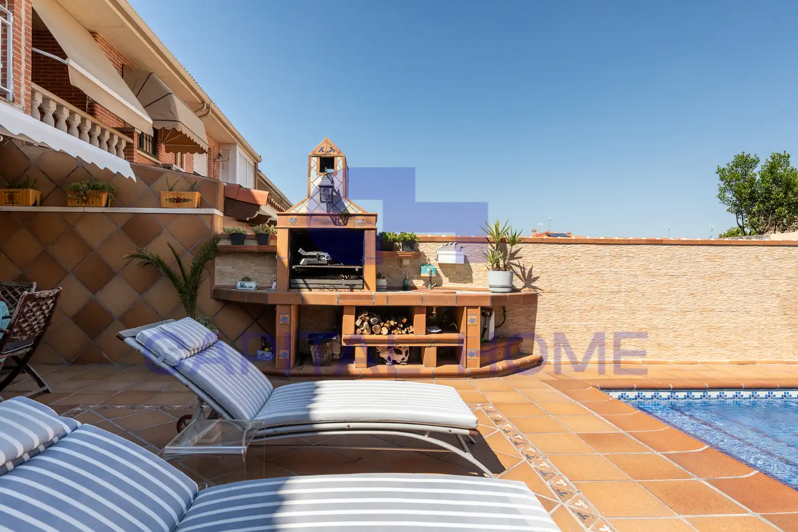 Terrassa de Casa adosada en venda en Navalcarnero amb Calefacció i Moblat