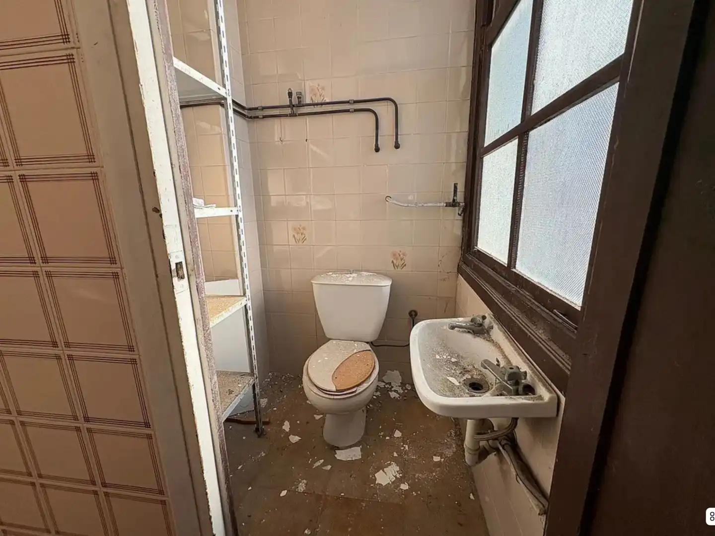 Bathroom of Flat for sale in Ferrol