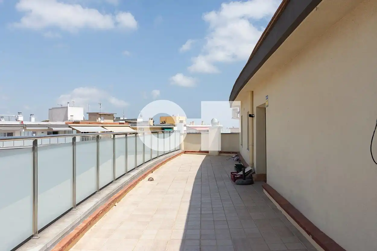 Terraza de Ático en venta en Castelldefels con Calefacción, Parquet y Terraza